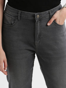 High Rise Jegging Fit Denim Jeans