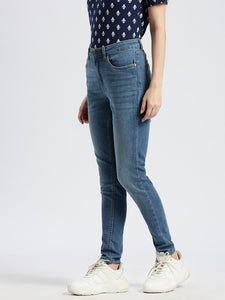 Mid Rise Super Skinny Fit Denim Jeans