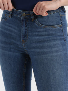 Mid Rise Super Skinny Fit Denim Jeans